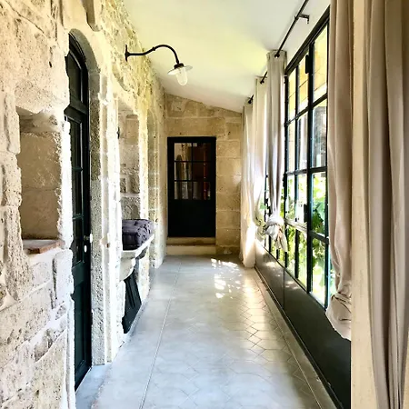 La Demeure Guest house Aigues-Vives (Gard)