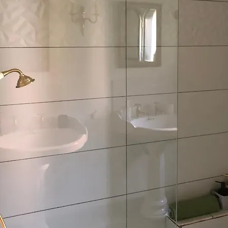 La Demeure Guest house *