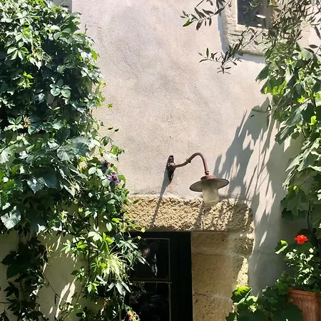 La Demeure Guest house