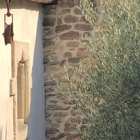 Guest house La Demeure *