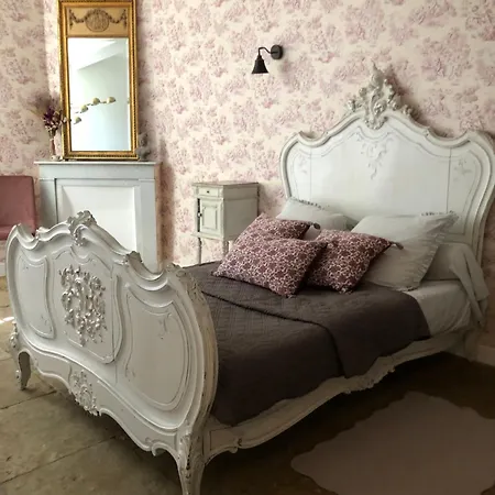 Guest house La Demeure *